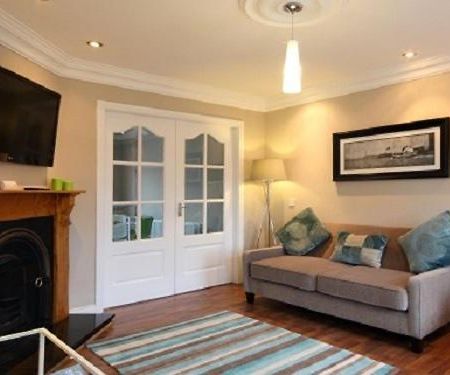 הוילה דנגאנון Luxurious Kc House מראה חיצוני תמונה